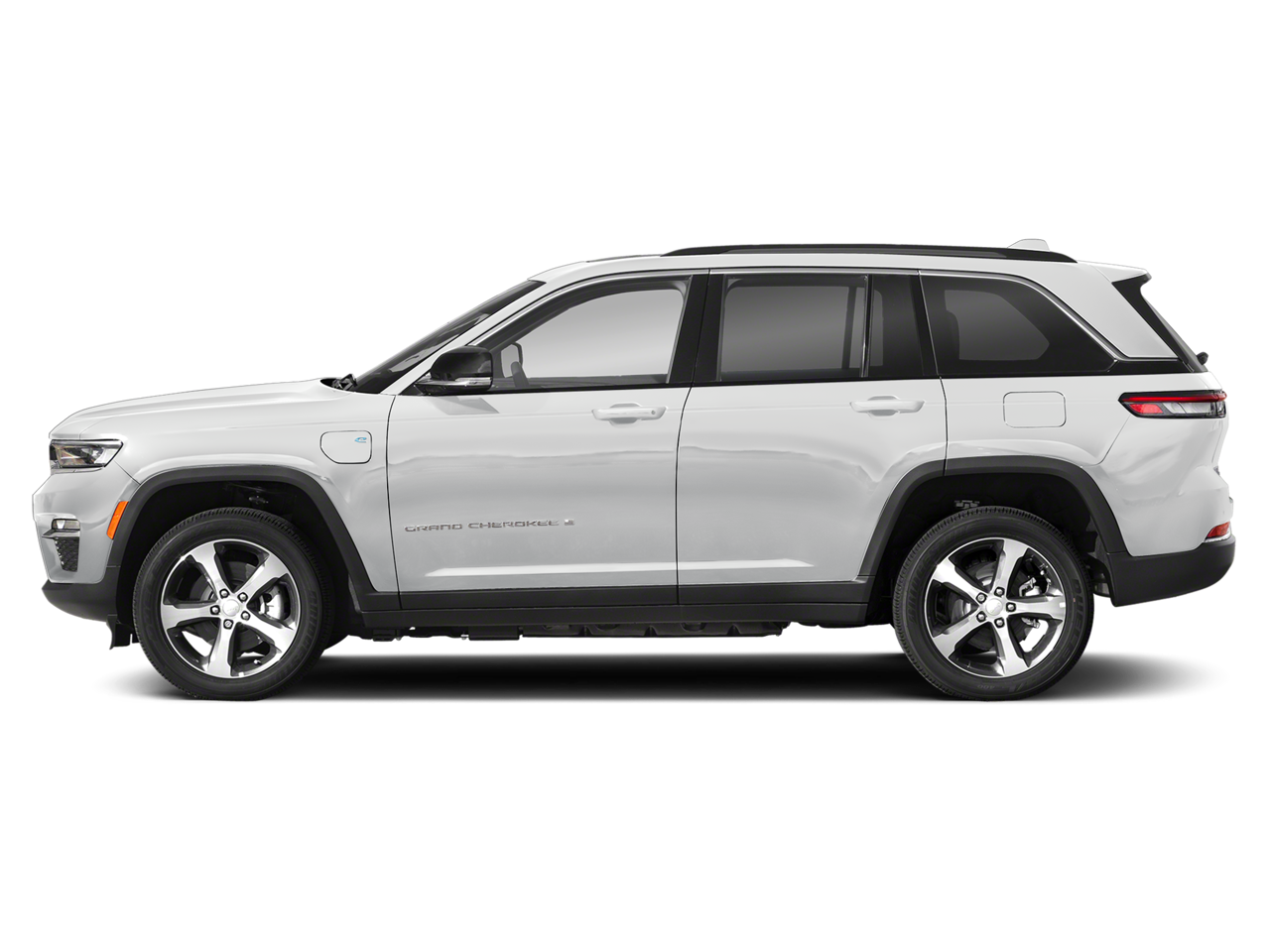2024 Jeep Grand Cherokee — rear three-quarter view